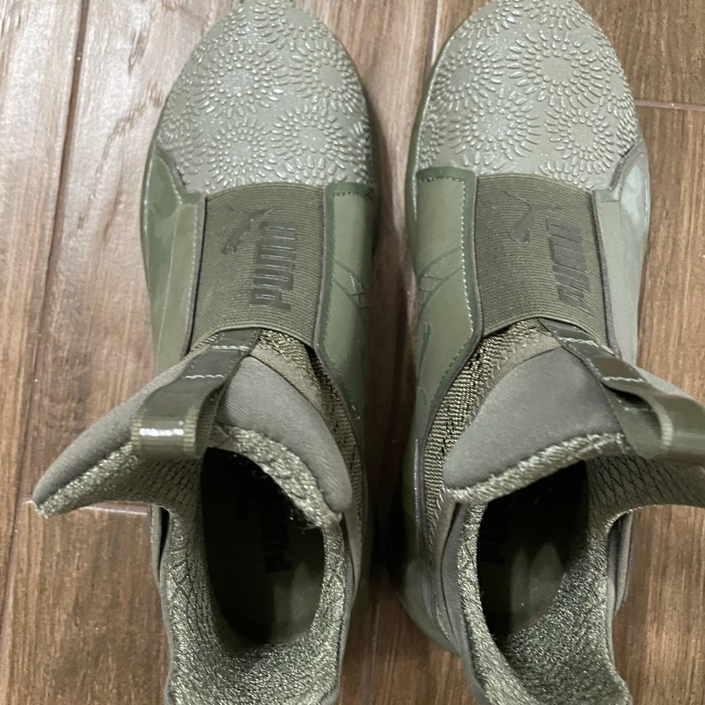 Puma Women Fierce High Top Sneakers 7 green army